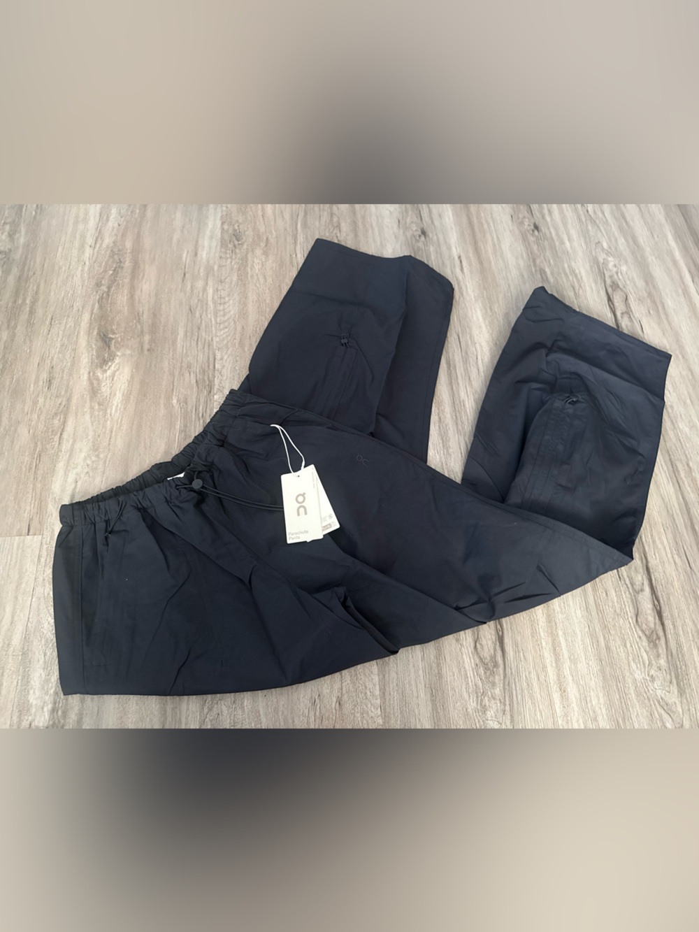 On clouds Parachute Pants